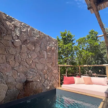 La Petite Maison Casa de hóspedes