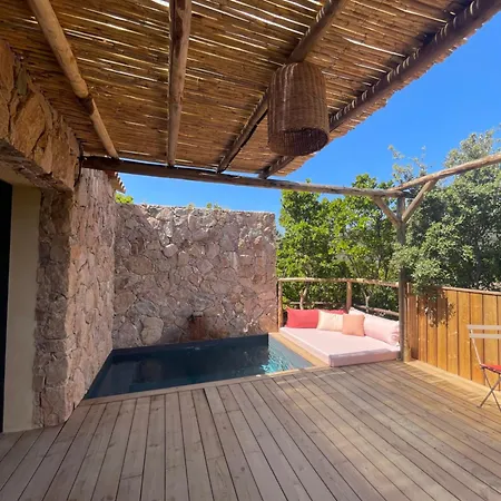 La Petite Maison Casa de hóspedes *